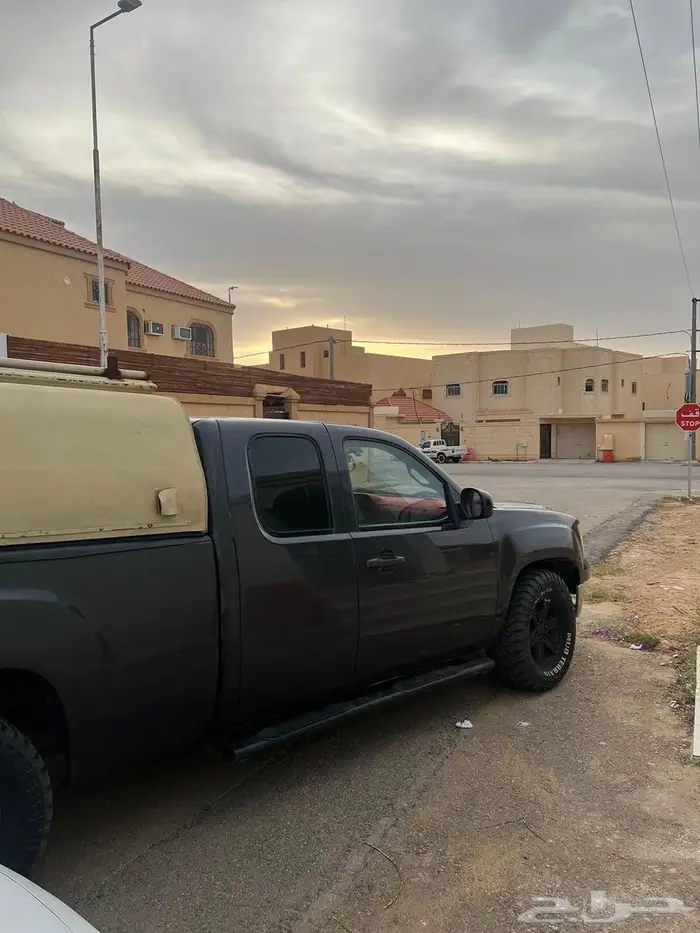 جمس سيرا 2011مجهز لطلعات البر للبيع 2