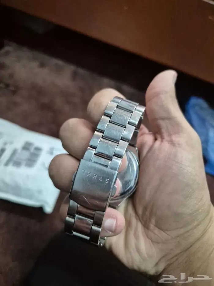 للبيع ساعة جيس ستيل 5