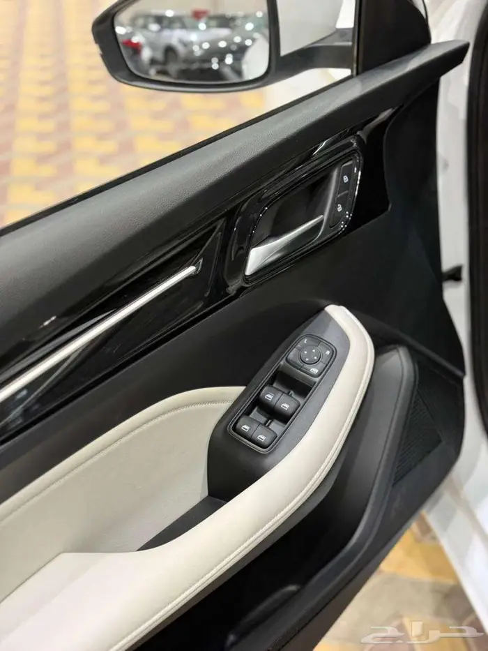 ام جي 5 الشكل الجديد والقديم 2025 بافضل سعر وانظمة تقسيط 1