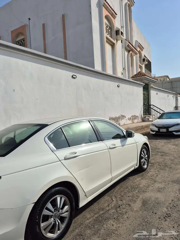 للبيع هوندا اكورد 2