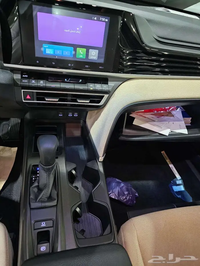 تويوتا كامري E بنزين موديل 2025 5