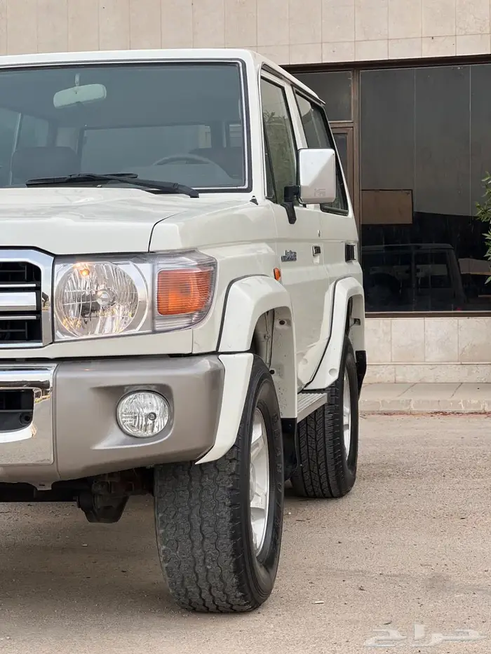 جيب ربع 2009 ماشي 56 الف 11