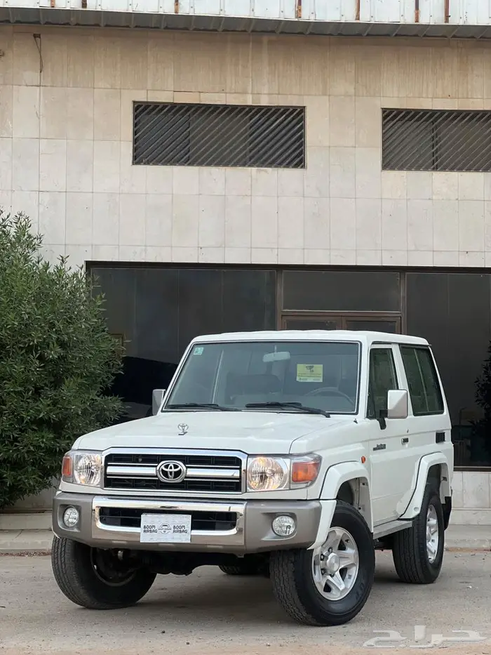 جيب ربع 2009 ماشي 56 الف 0