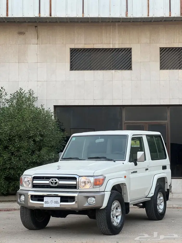 جيب ربع 2009 ماشي 56 الف 2