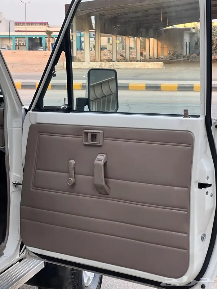 جيب ربع 2009 ماشي 56 الف 22