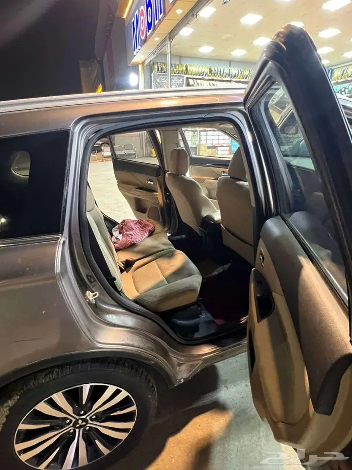 ميتسوبيشي 3