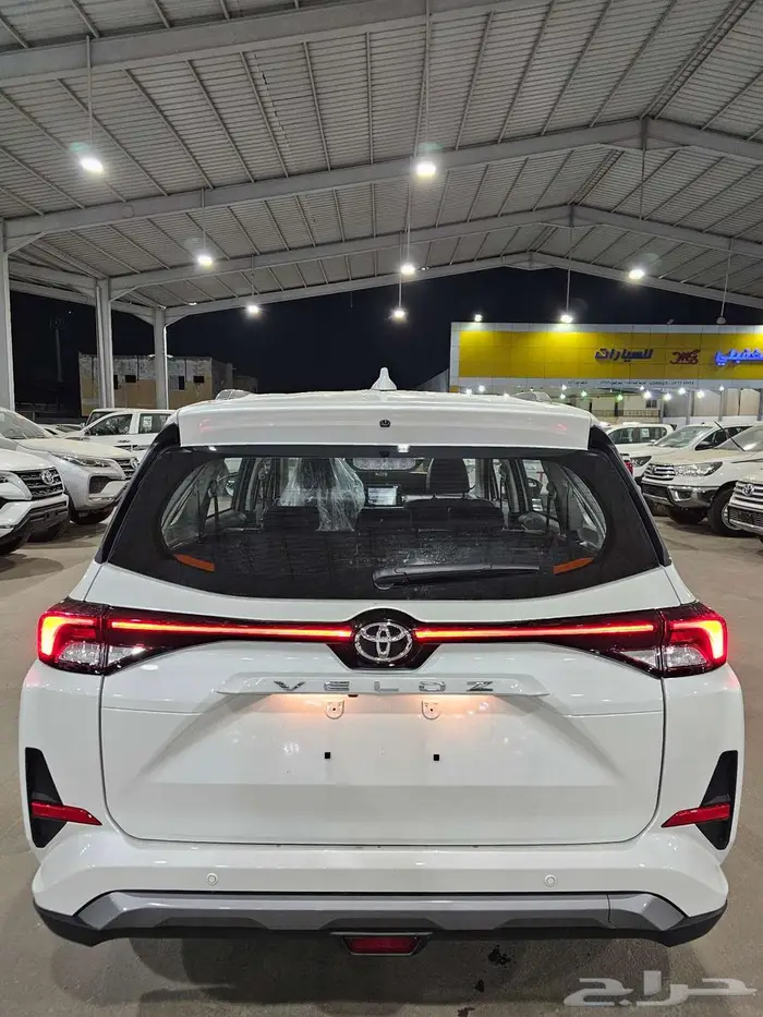 تويوتا فيلوز موديل 2025 كاش واقساط 3