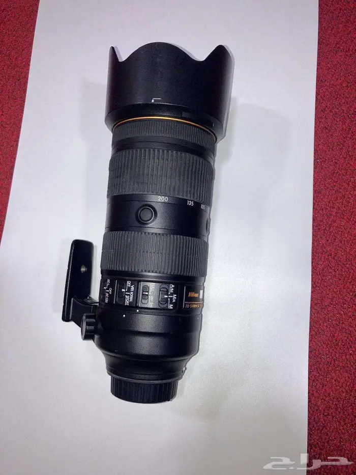 بيع عدد 2 كاميرا و 6 وعدسات نيكون 6