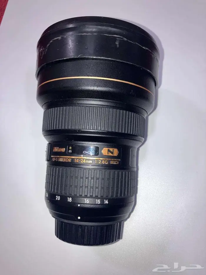 بيع عدد 2 كاميرا و 6 وعدسات نيكون 8