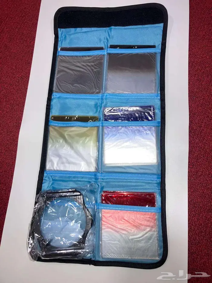 بيع عدد 2 كاميرا و 6 وعدسات نيكون 18