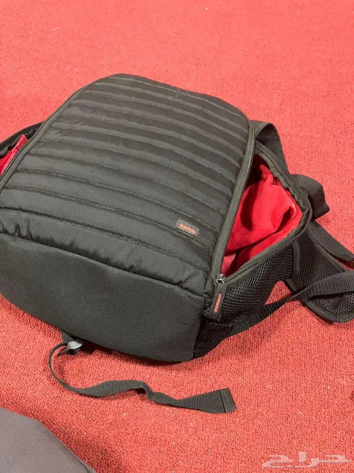 بيع عدد 2 كاميرا و 6 وعدسات نيكون 23