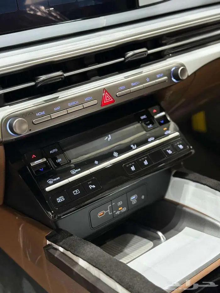 هيونداي ازيرا 2026 قير اوتماتيك بنزين 10