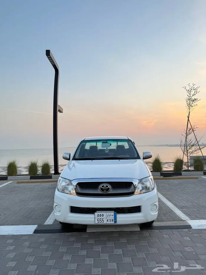 للبيع هايلكس مخزن مديل 2010 غمارة 6