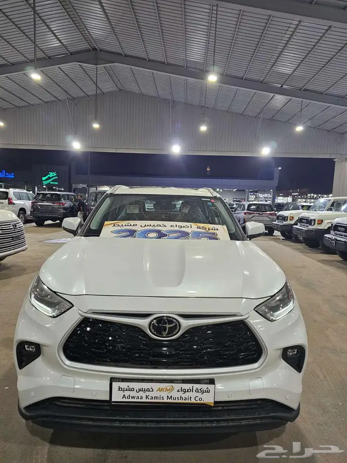 تويوتا هايلاندر GLE نص فل موديل 2025 0