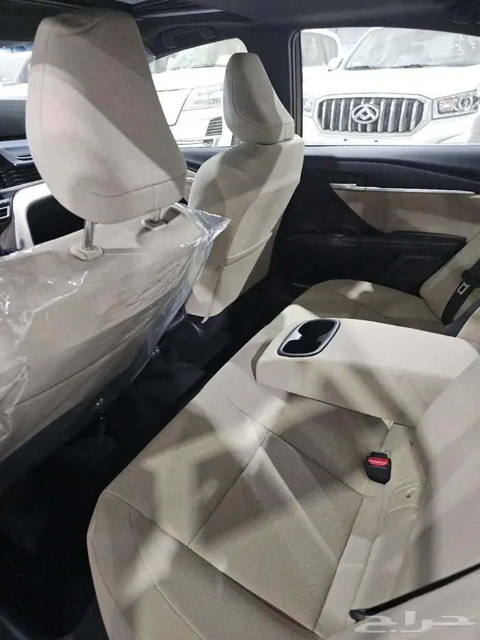 تويوتا كامري LE موديل 2025 12