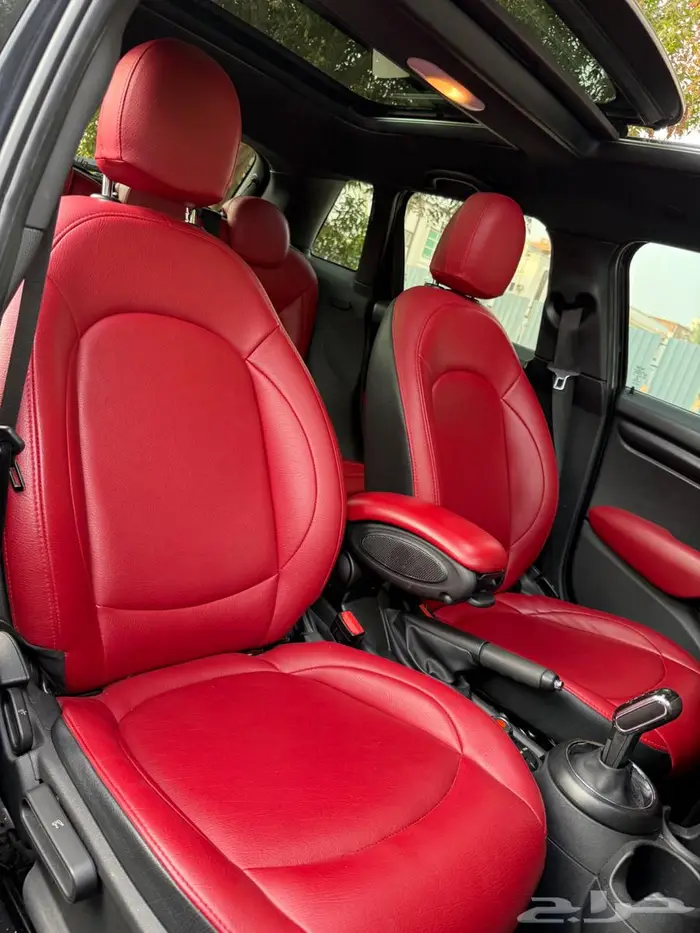 ميني كوبر 4 ابواب 2019 اسود داخلية احمر 3 سلندر تيربو 1.5 23