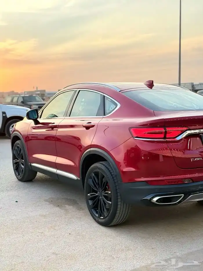 جيلي توجيلا 2022 - فل كامل عداد 47 الف كيلو فقط 3