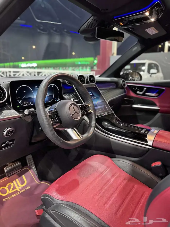 مرسيدس بنز GLC200 موديل 2024 4
