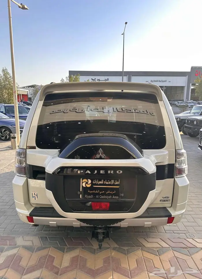 ميتسوبيشي باجيرو 2018 GLS 28