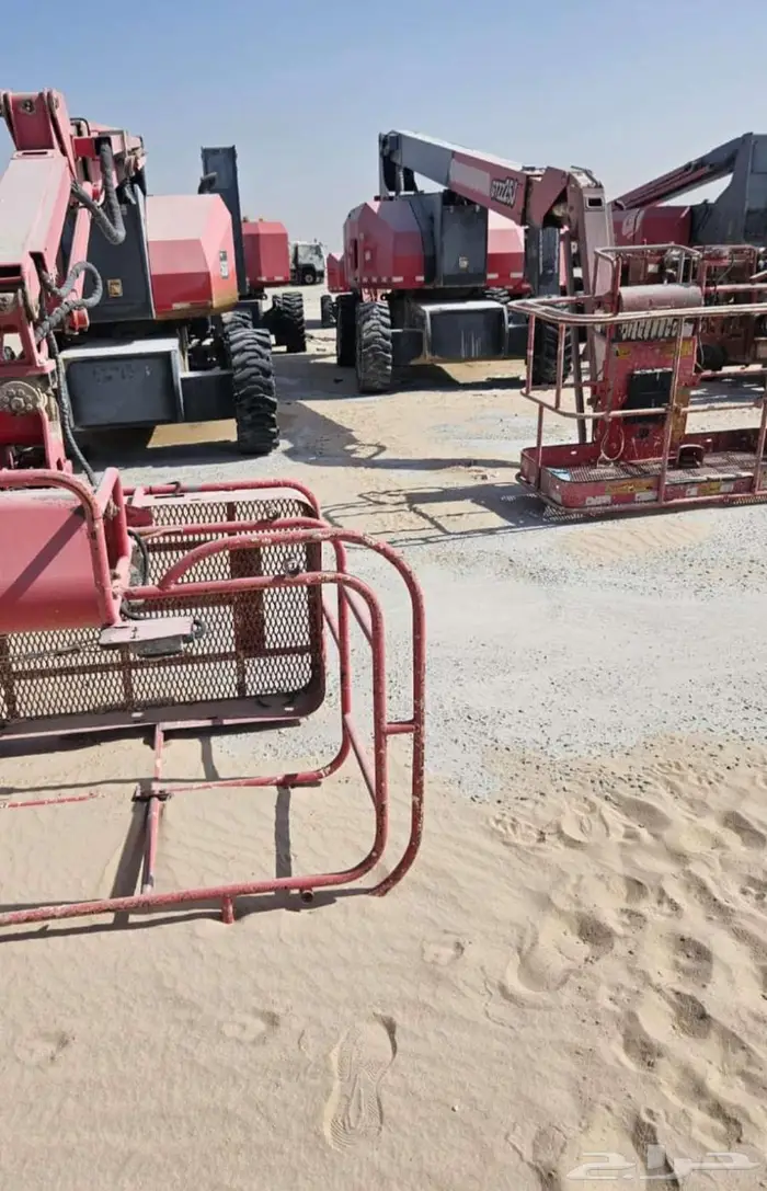 مانلفت للبيع manlift 2017 عدد 8 2