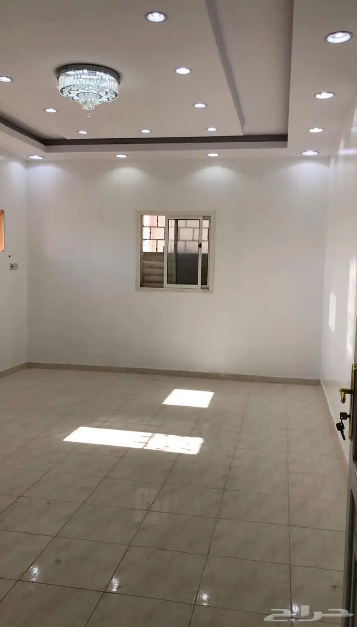 شقه للايجار في محافظه صوير 2