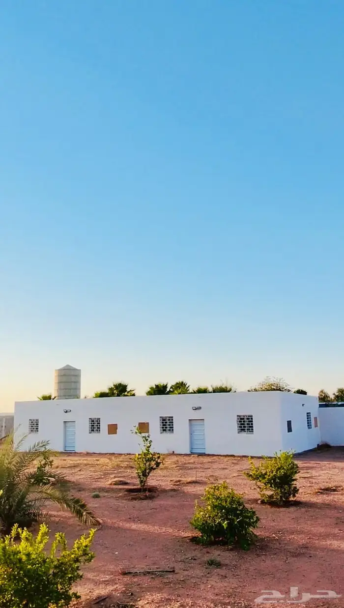 مزرعة للبيع ( حايل ) طريق حقروصين 5