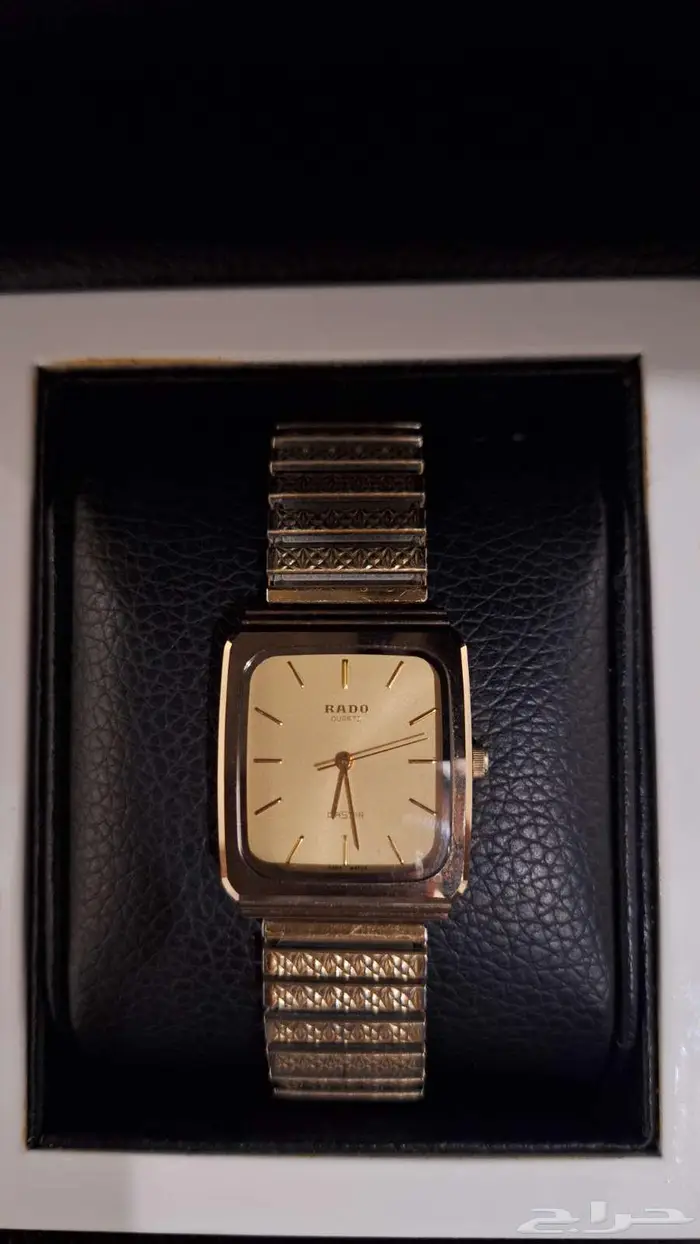 ساعه رادو الأصليه سويسرية للجنسين مخزنه شبه جديده مطلي ذهب 0