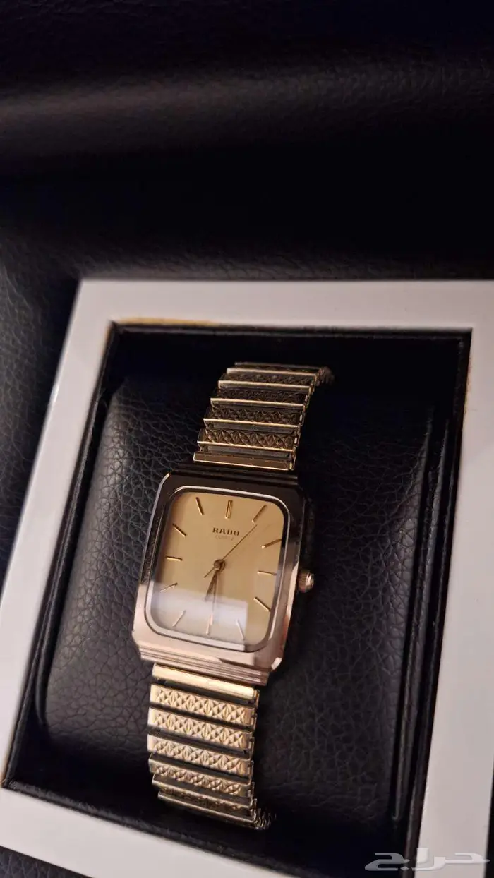 ساعه رادو الأصليه سويسرية للجنسين مخزنه شبه جديده مطلي ذهب 2