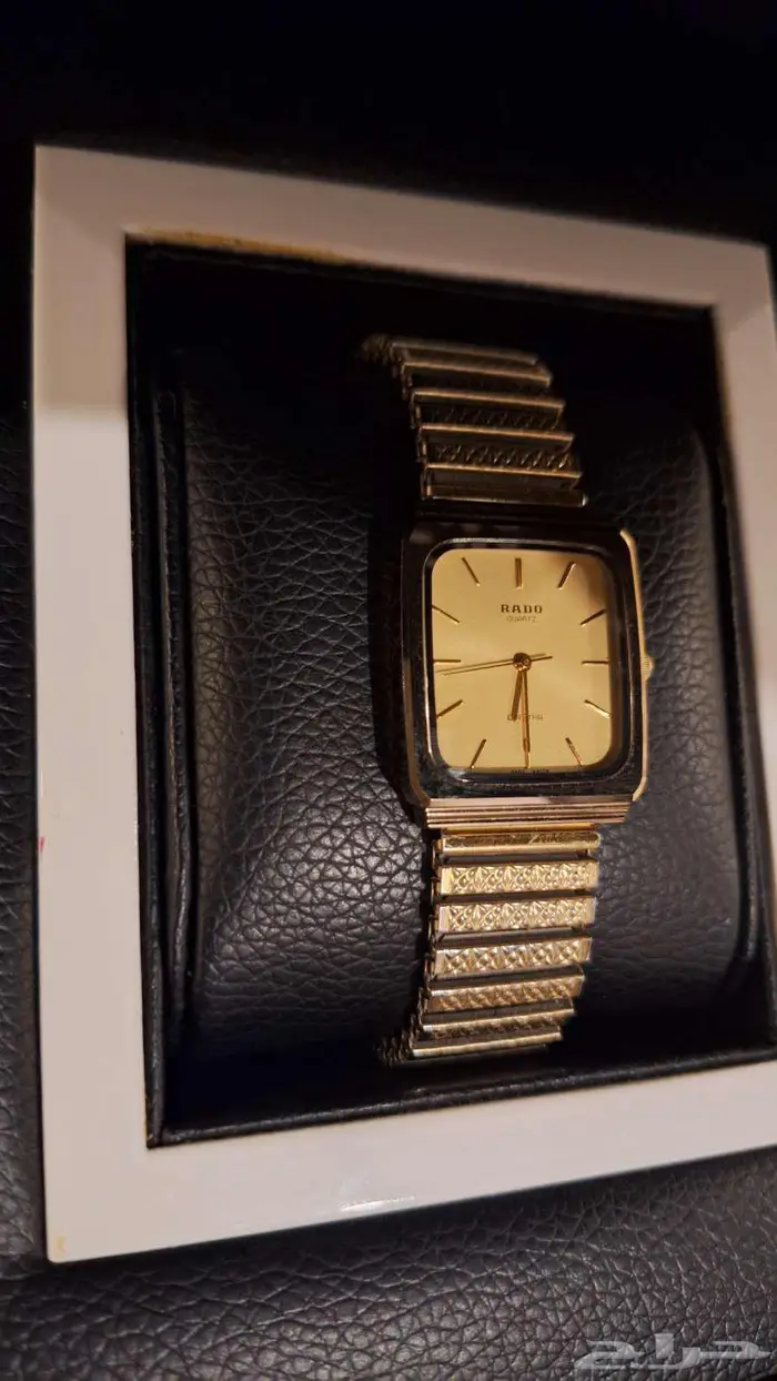 ساعه رادو الأصليه سويسرية للجنسين مخزنه شبه جديده مطلي ذهب 3