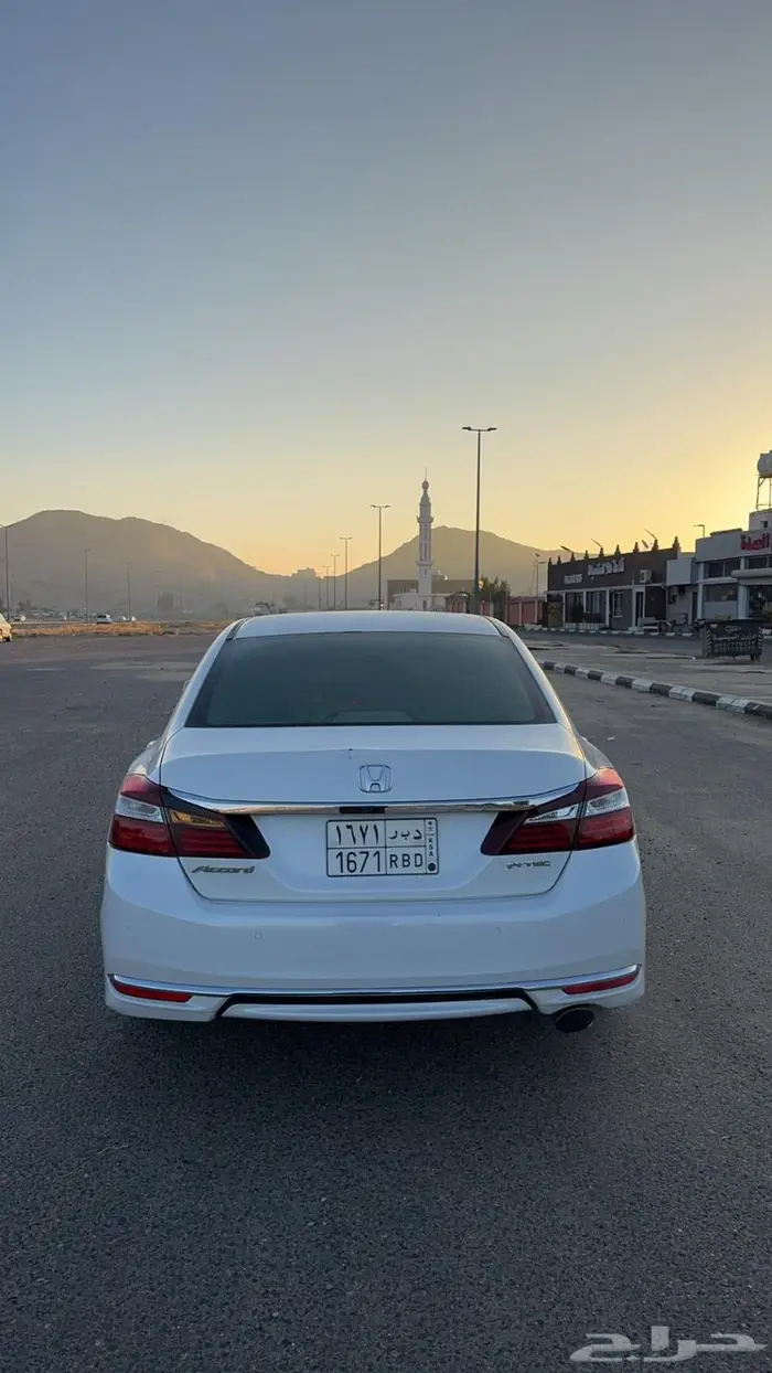 هوندا اكورد 2017 للبيع 2
