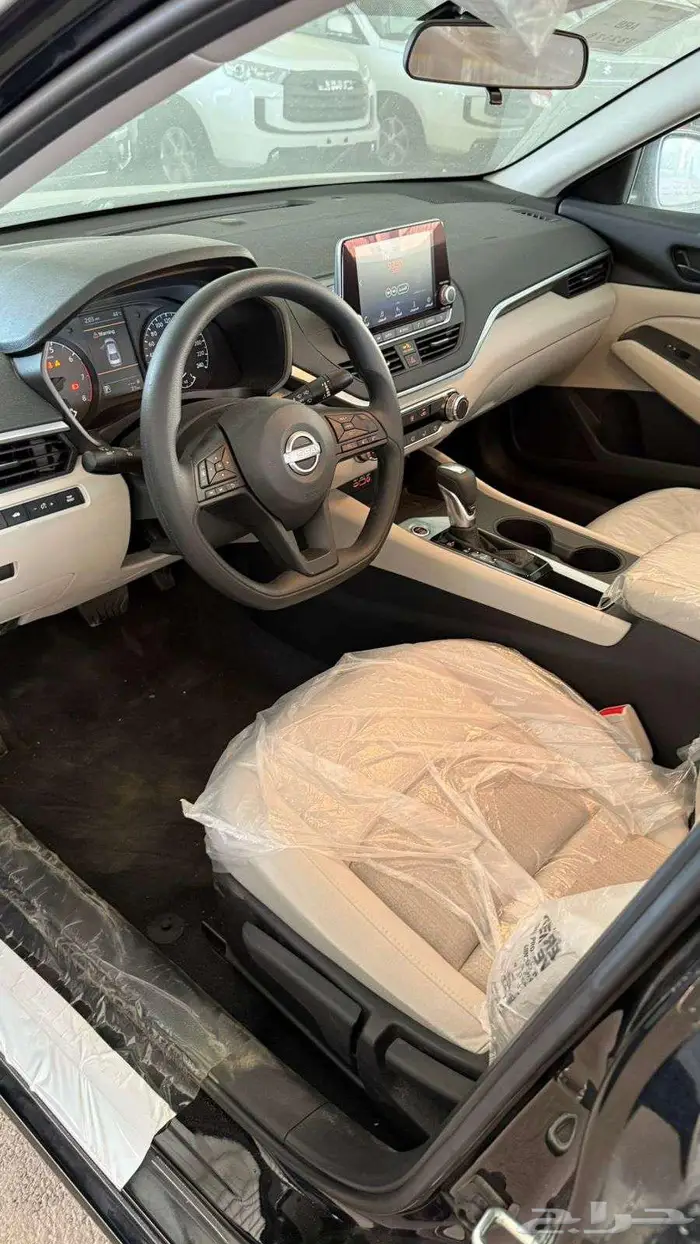 نيسان التيما ستاندر 2025 4