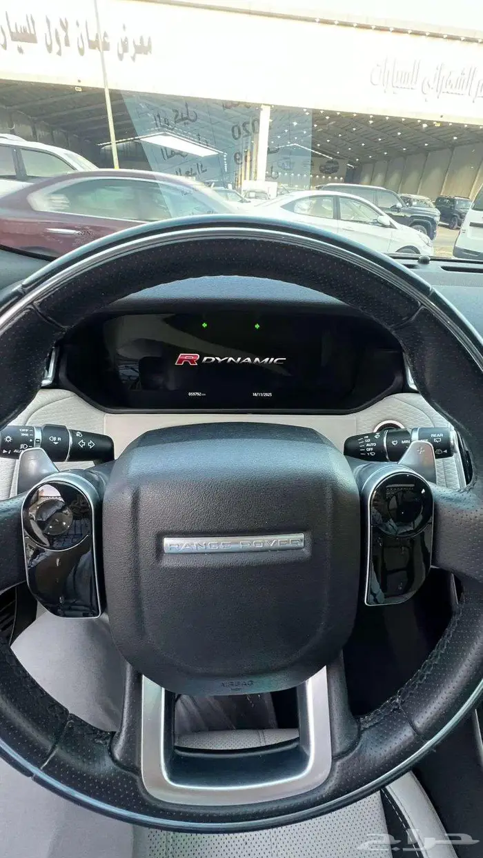 رنج روفر موديل 2020 - معرض خلف للسيارات 15