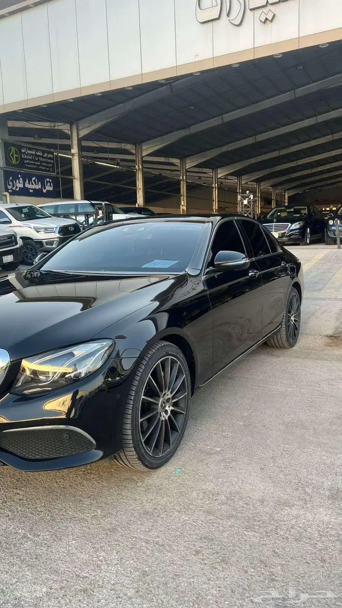 مرسيدس E300 موديل 2019 - معرض خلف للسيارات 2