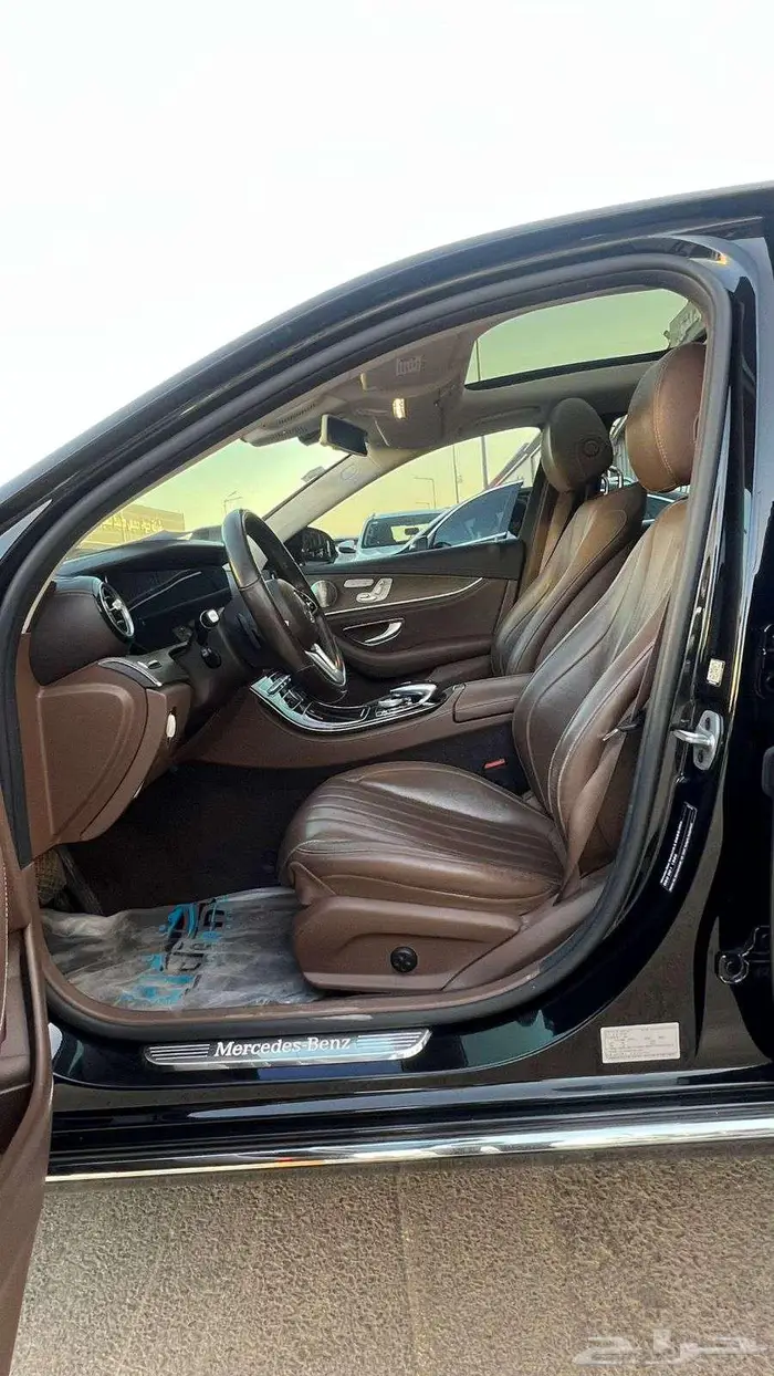 مرسيدس E300 موديل 2019 - معرض خلف للسيارات 11