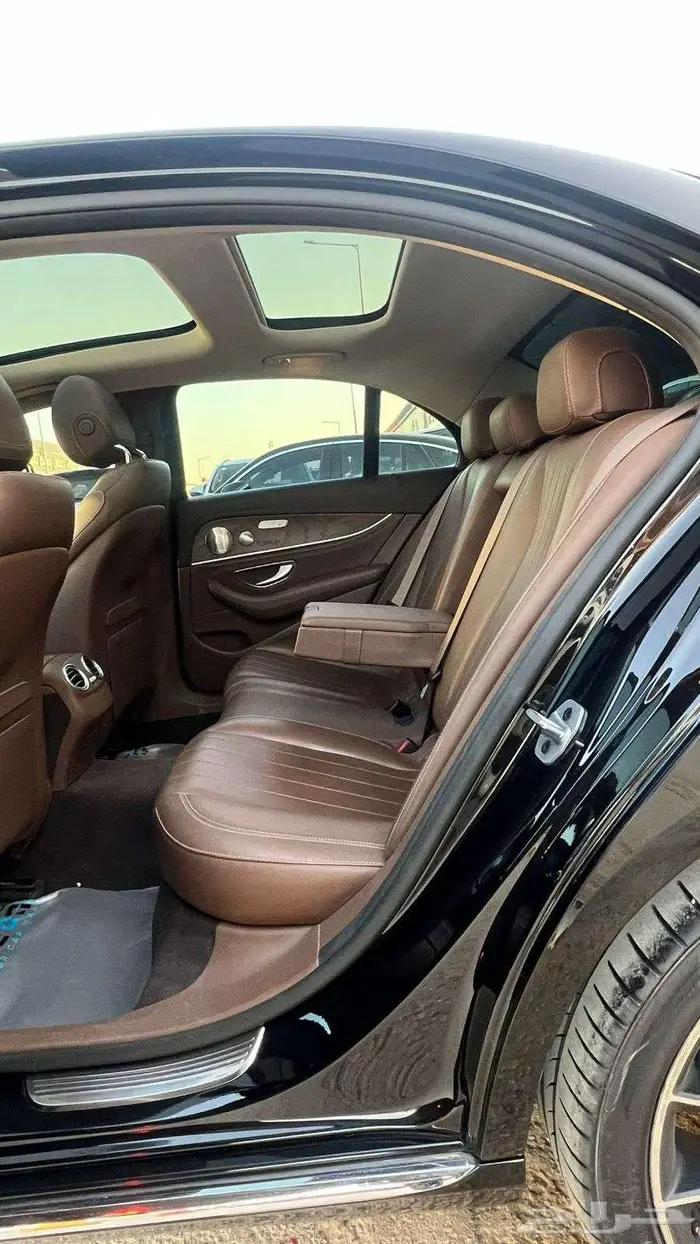 مرسيدس E300 موديل 2019 - معرض خلف للسيارات 15