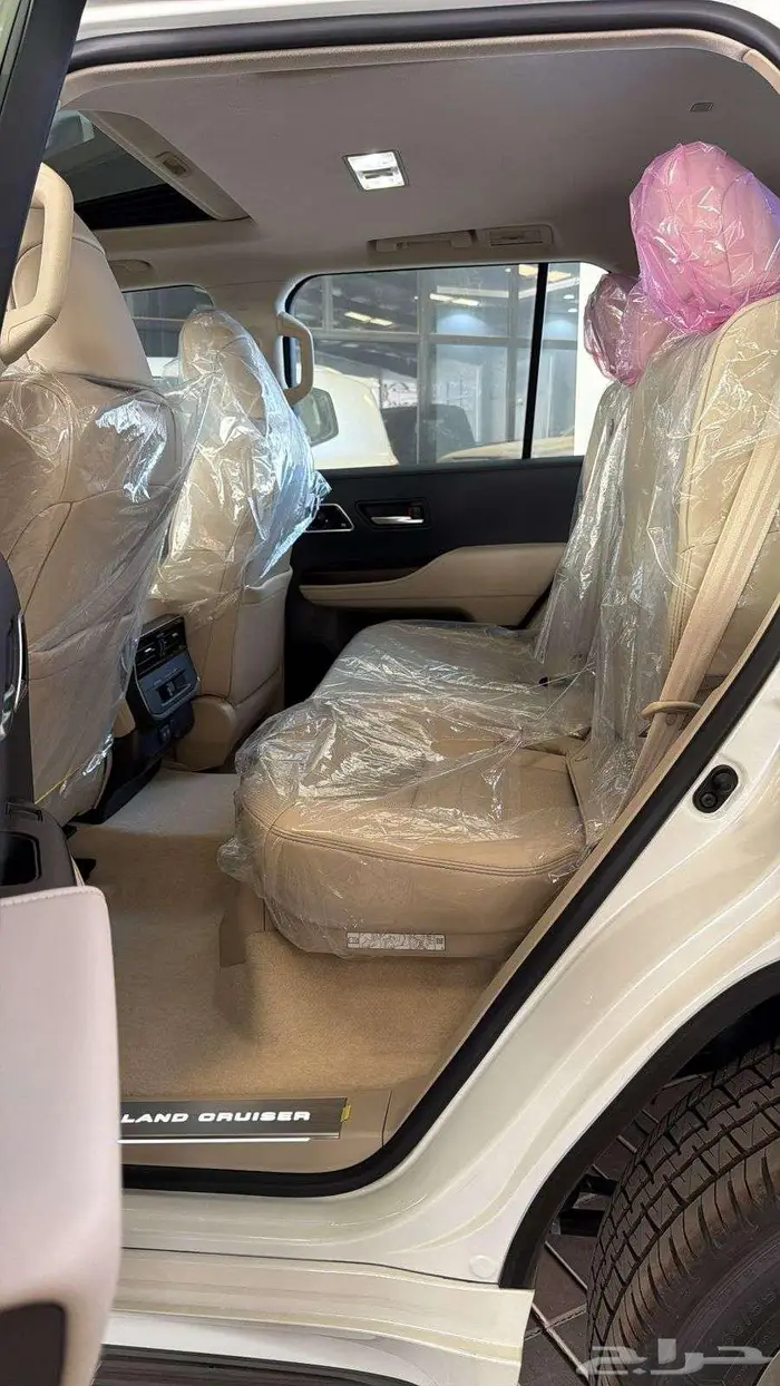 تويوتا لاندكروزر GXR.S فل كامل سعودي 2025 3