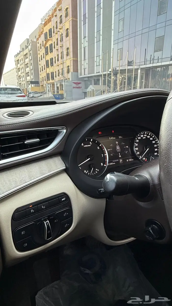 انفنتي QX50 موديل 2020 8