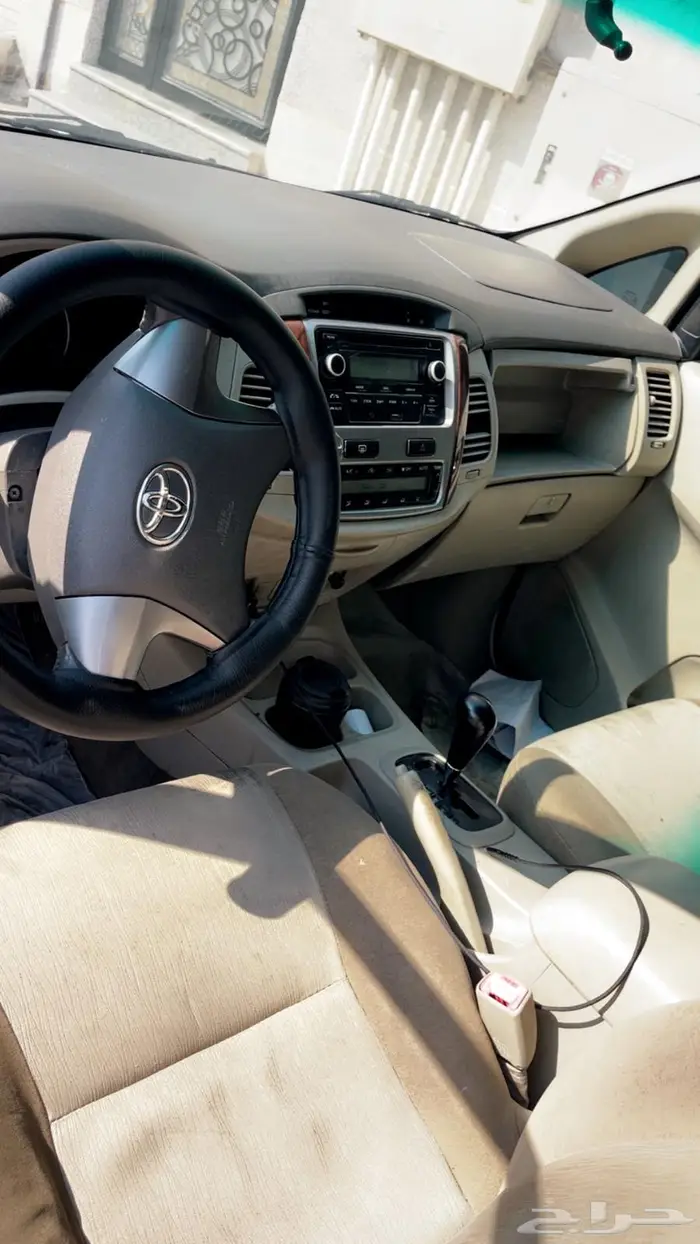 للبيع انوفا 2015 1