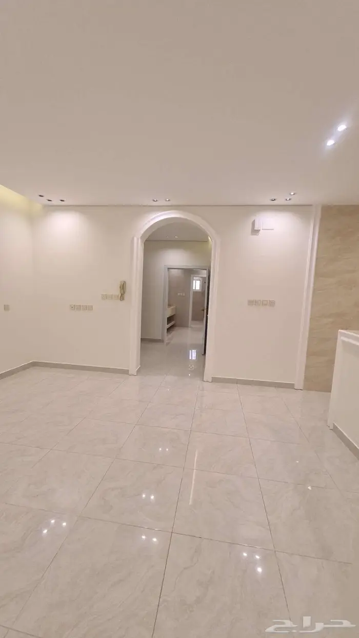 للبيع شقق تمليك جديدة واسعه بوسط الطائف بناء شخصي 15