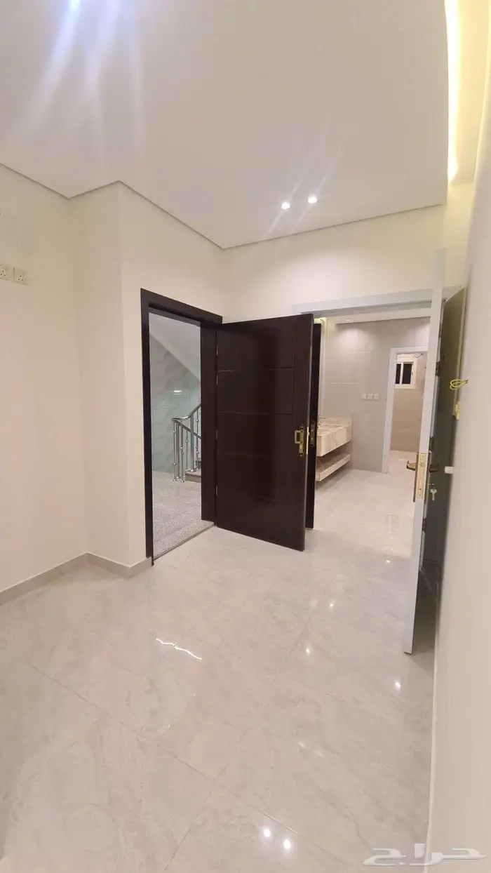 للبيع شقق تمليك جديدة واسعه بوسط الطائف بناء شخصي 29