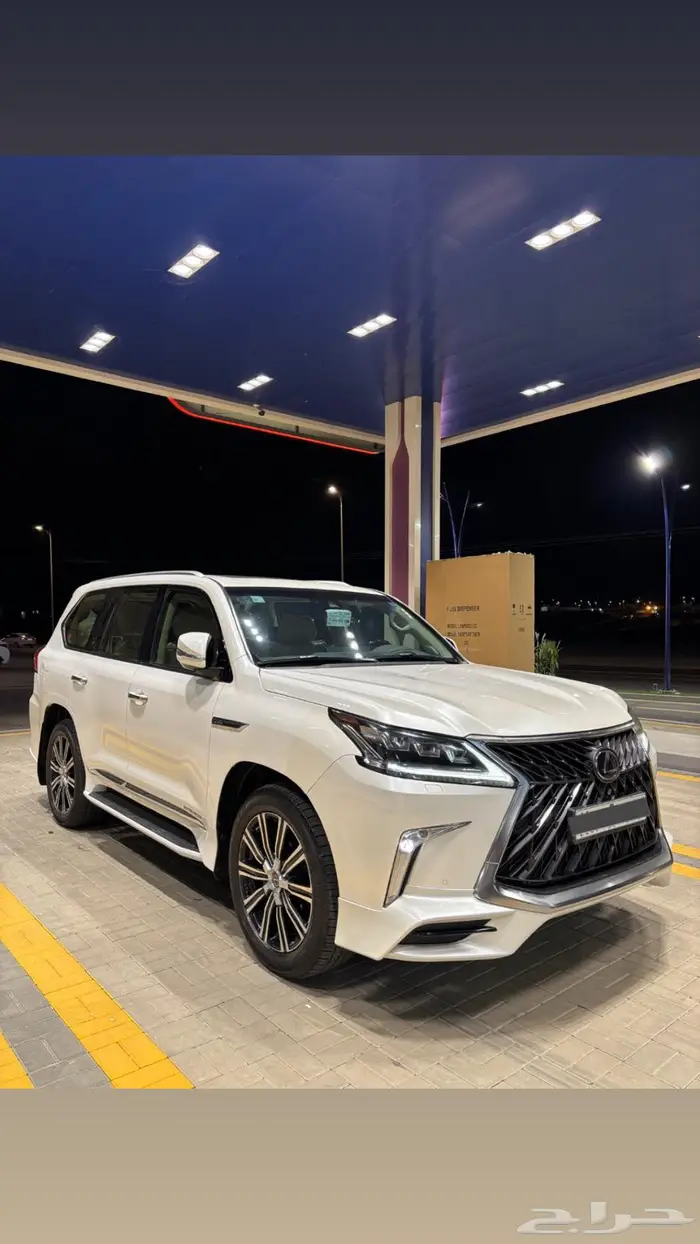 جيب لكزس LX فل كامل مخزن 2020 0