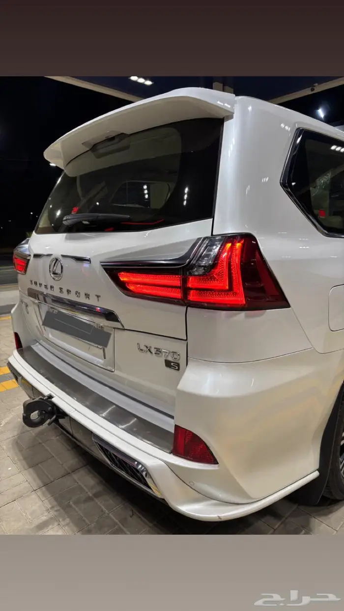 جيب لكزس LX فل كامل مخزن 2020 7