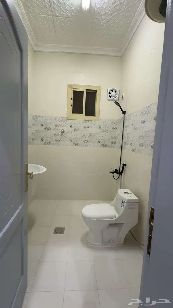 شقه للايجار بالمصيف 3 9