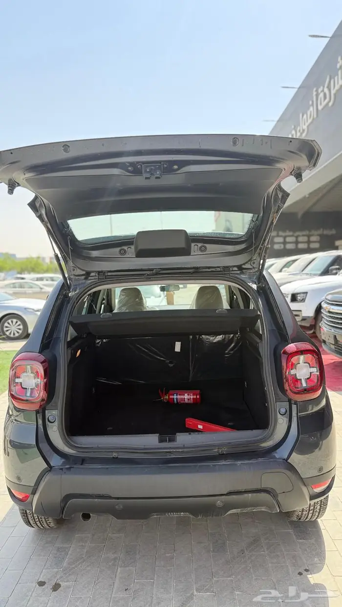 رينو داستر 1