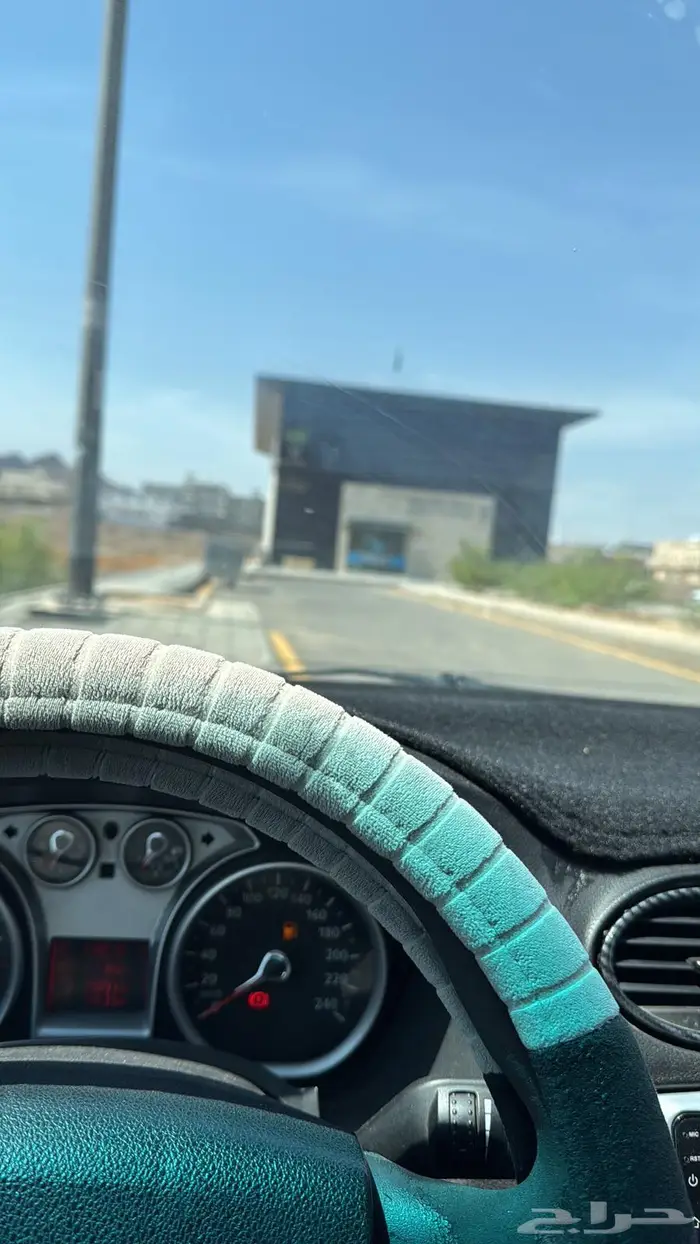 فورد فوكس -2009 تشليح او شراء براحتك او استخدام 2