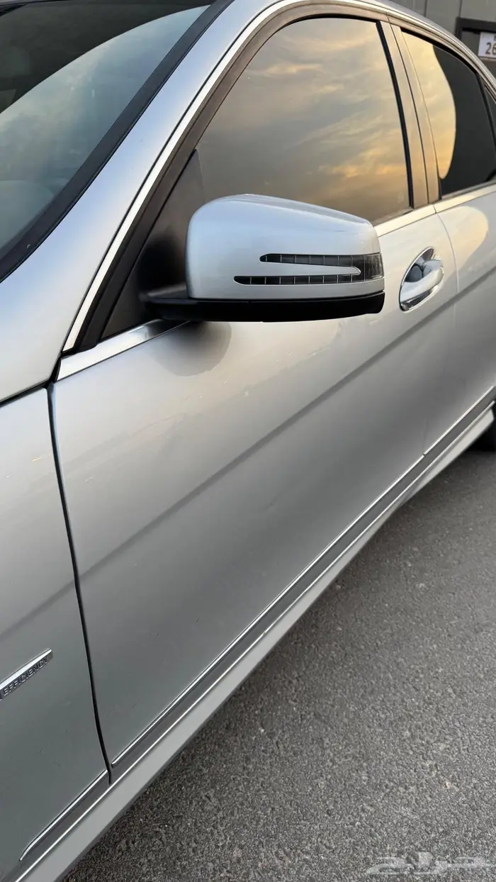 مرسيدس C200 2011 14