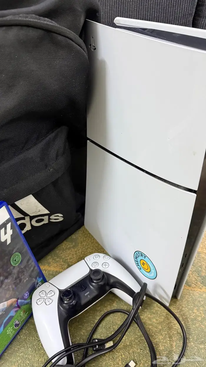 Sony 5 1tb slim cd 2