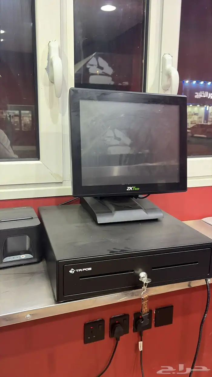 مطعم للتقبيل أو البيع الأغراض 11