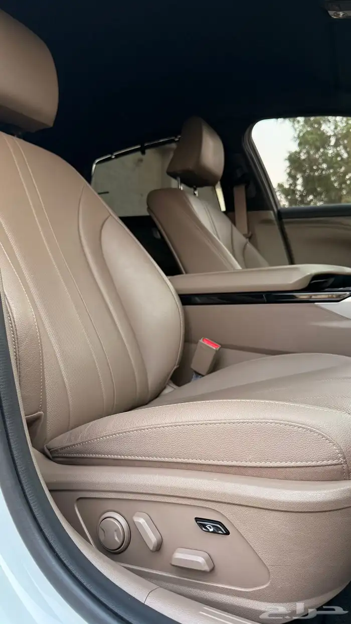 كيا K8 2022 ( بنزين) v4 فل كامل 20