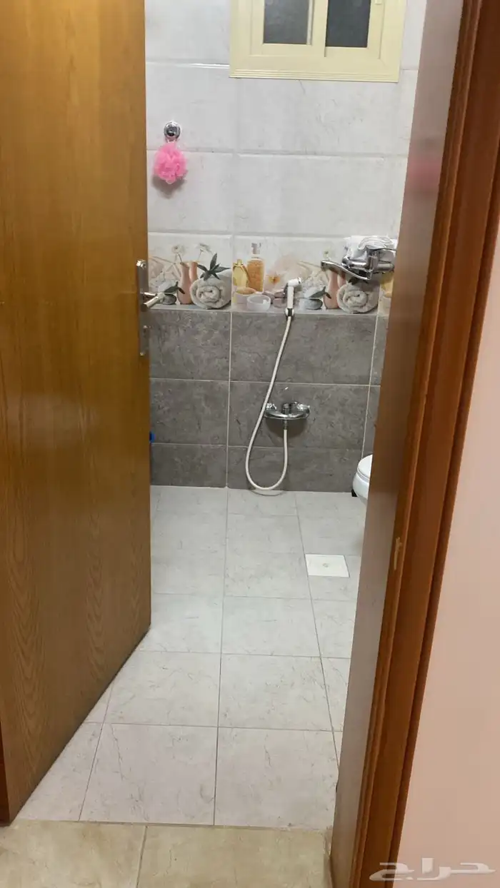 للإيجار شقة مفروشة وشقة فاضية حي النوريه مكه 5